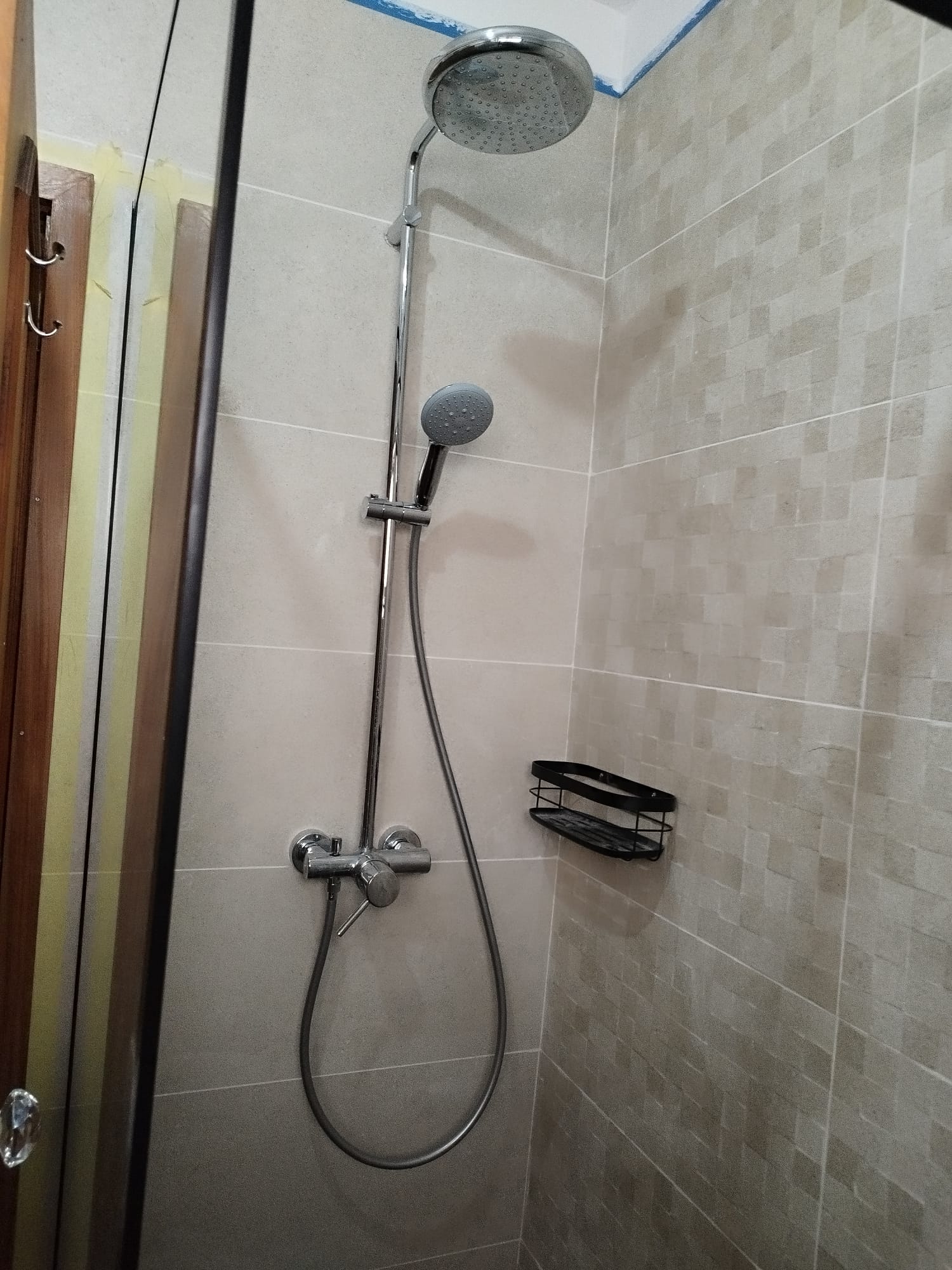 Coluna de duche com chuveiro de teto e termostático
